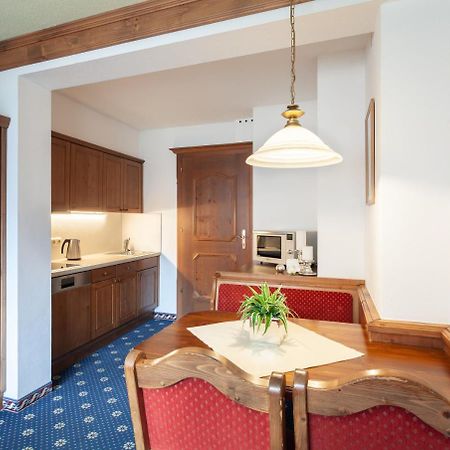 Apparthotel Koenig マイヤーホーフェン エクステリア 写真